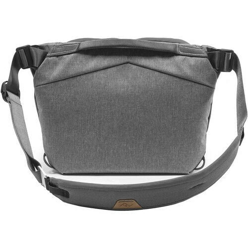 Midnight 6L Sling F6145