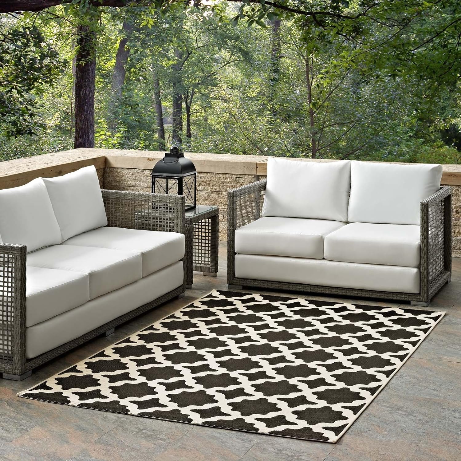 Black and Beige 8x10 Indoor and Outdoor Rug E9727