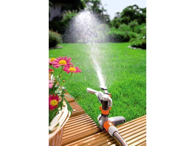 Pulsating Lawn Sprinkler Bundle with Swivel Garden Hose Reel Box N5866