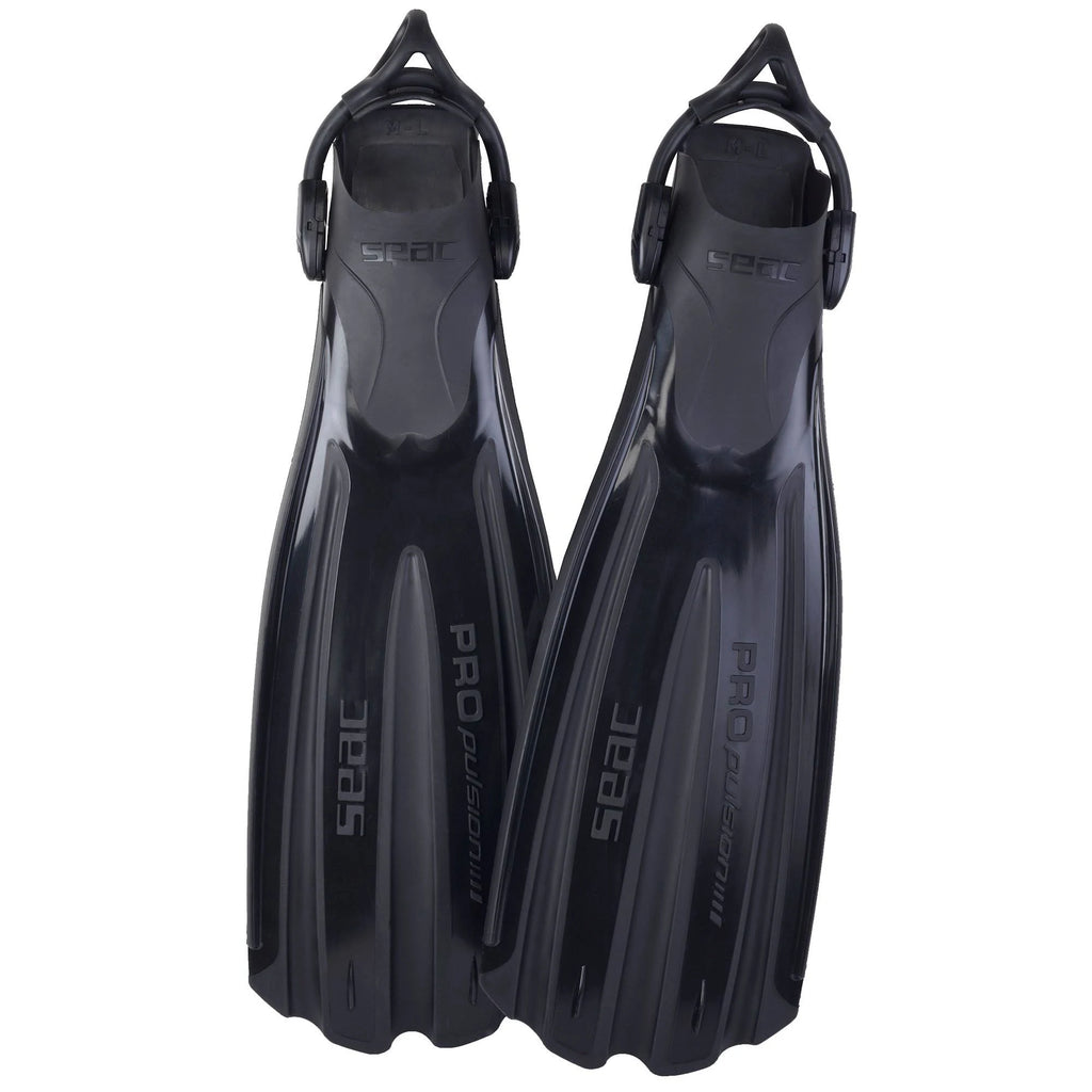 Black Medium/Large Scuba Fins K6543