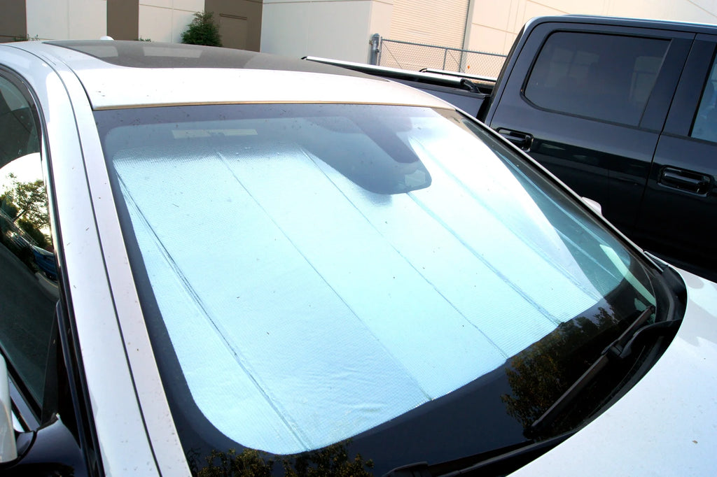 Custom Fit Windshield Sun Shade Protector for 2016-2020 Chevrolet Camaro Y974