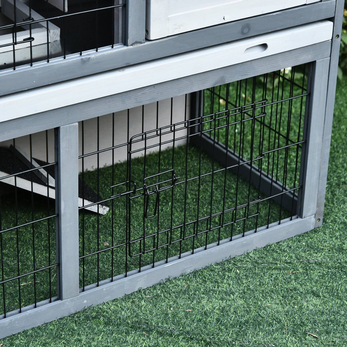 2-Tier Wooden Rabbit Hutch with Cage P95336