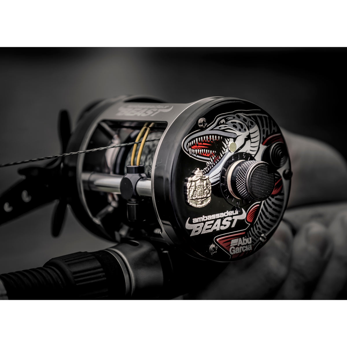 Beast Baitcast Round Reel E36780