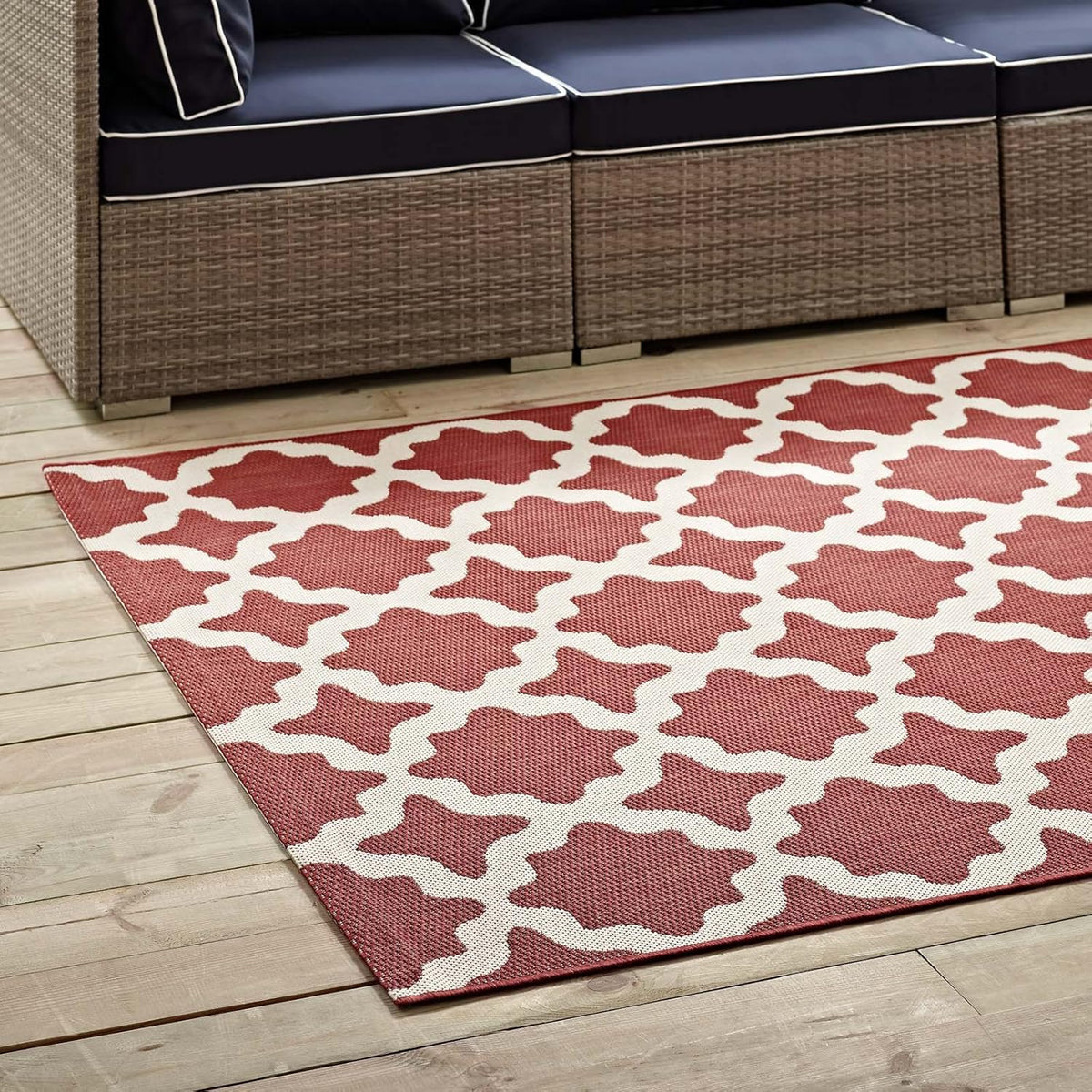 Black and Beige 8x10 Indoor and Outdoor Rug E9727