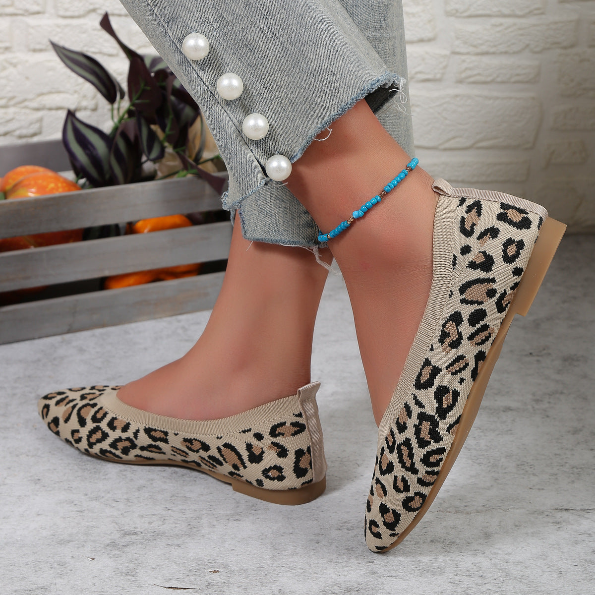 Leopard Print Knit Pointed Toe Flats – Comfortable Slip-On Loafers