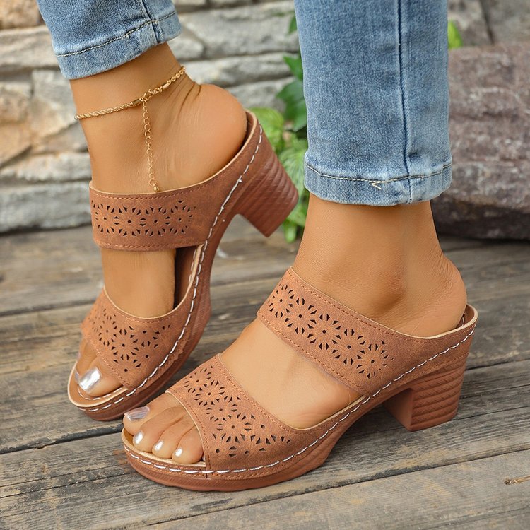 Women's Hollow Out Block Heel Sandals - Peep Toe Double Strap Mules with Chunky Heel