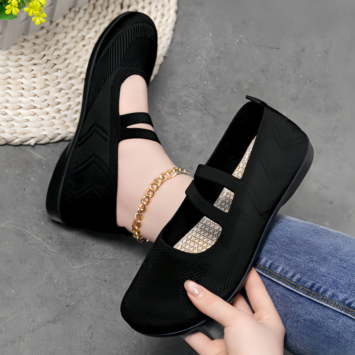 Women's Breathable Knit Mary Jane Flats - Comfortable Double Strap Mesh Ballet Flats