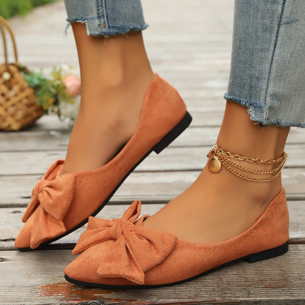 Women's Bow Pointed Toe Flats - Big Bow Suede Ballet Flats Comfortable Slip-On Pumps
