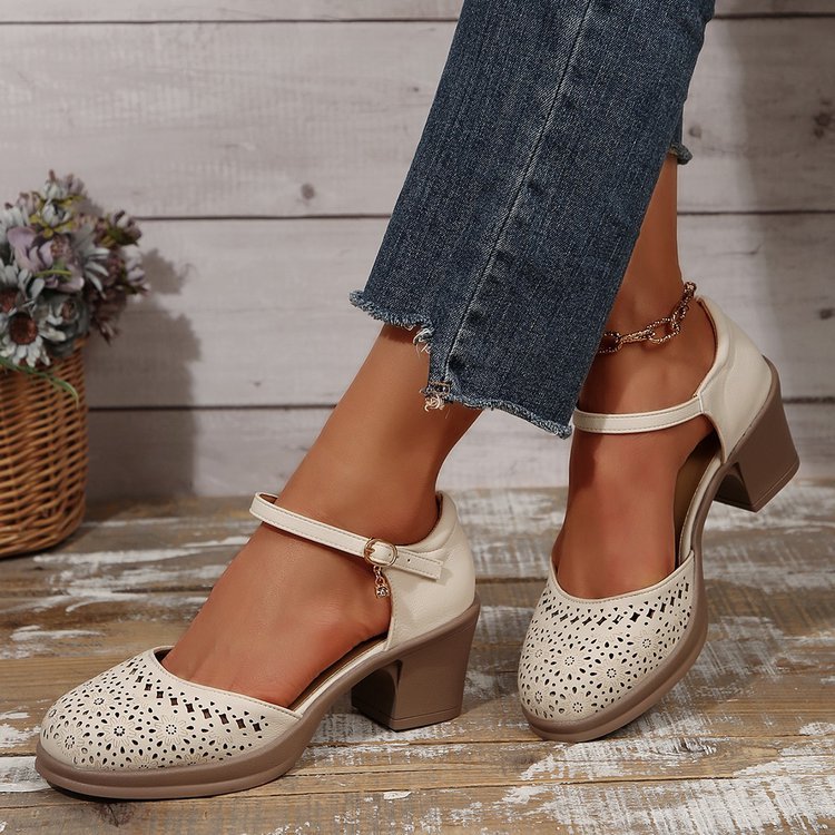 Women's Retro Cut-Out Mary Jane Block Heel Pumps - Floral Hollow-Out Ankle Strap Shoes