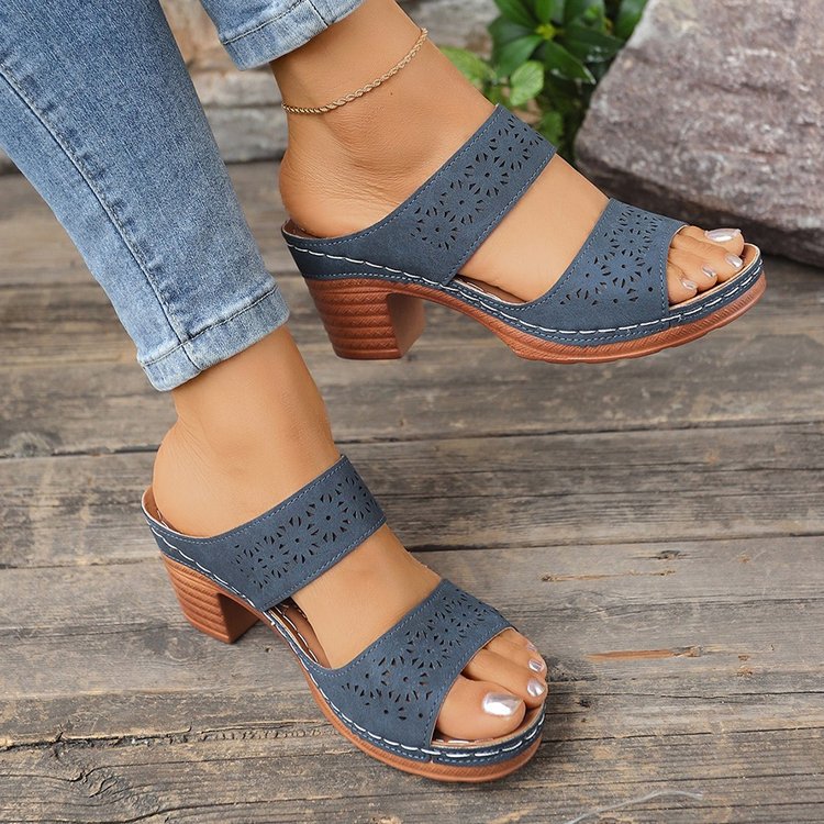 Women's Hollow Out Block Heel Sandals - Peep Toe Double Strap Mules with Chunky Heel
