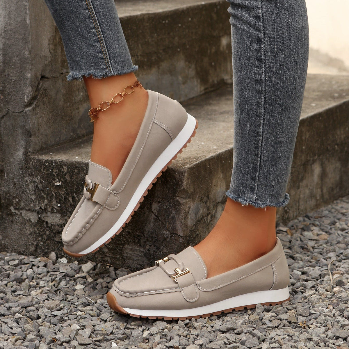 Women's Gold Buckle Suede Loafers – Comfortable Casual Platform Slip-On Shoes