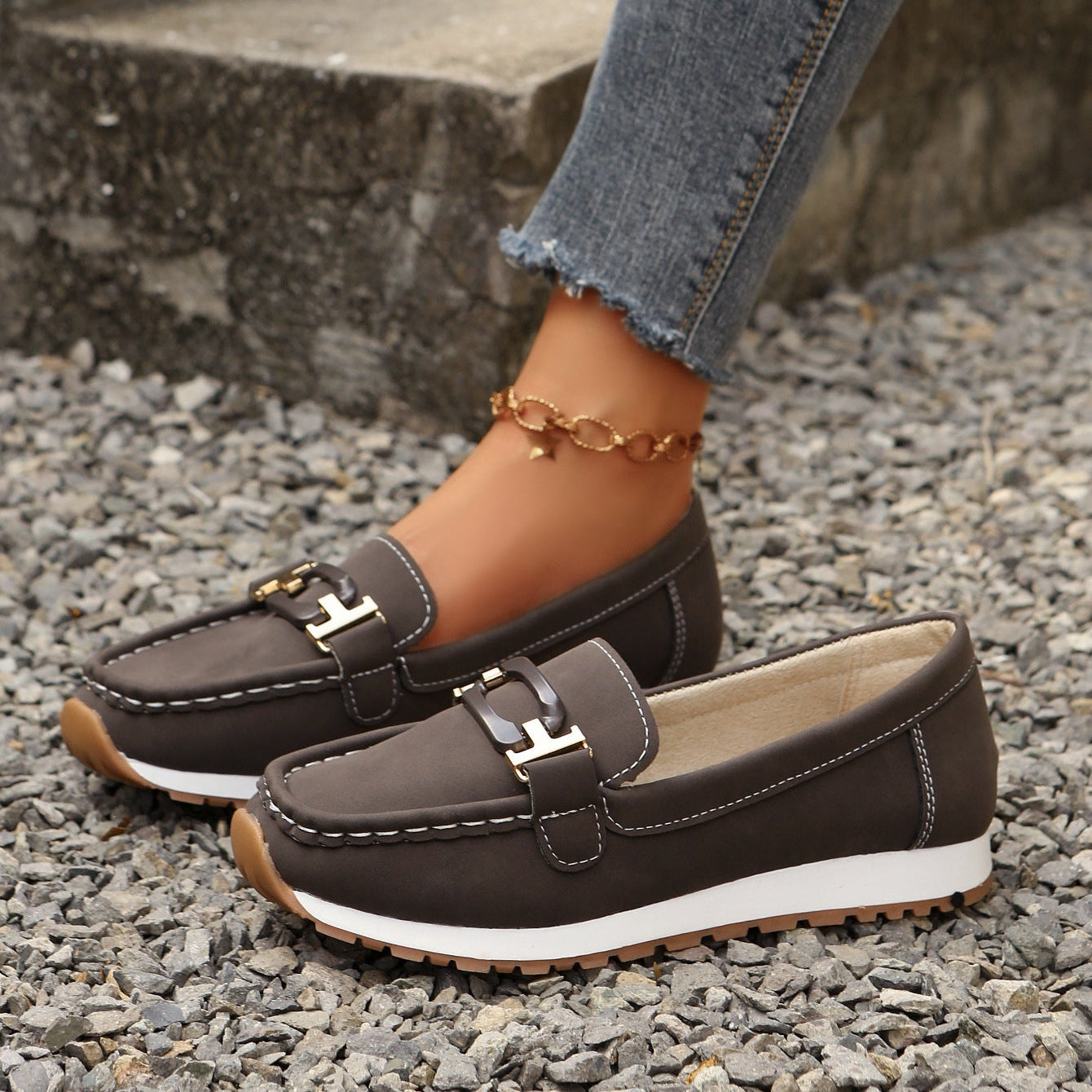 Women's Gold Buckle Suede Loafers – Comfortable Casual Platform Slip-On Shoes