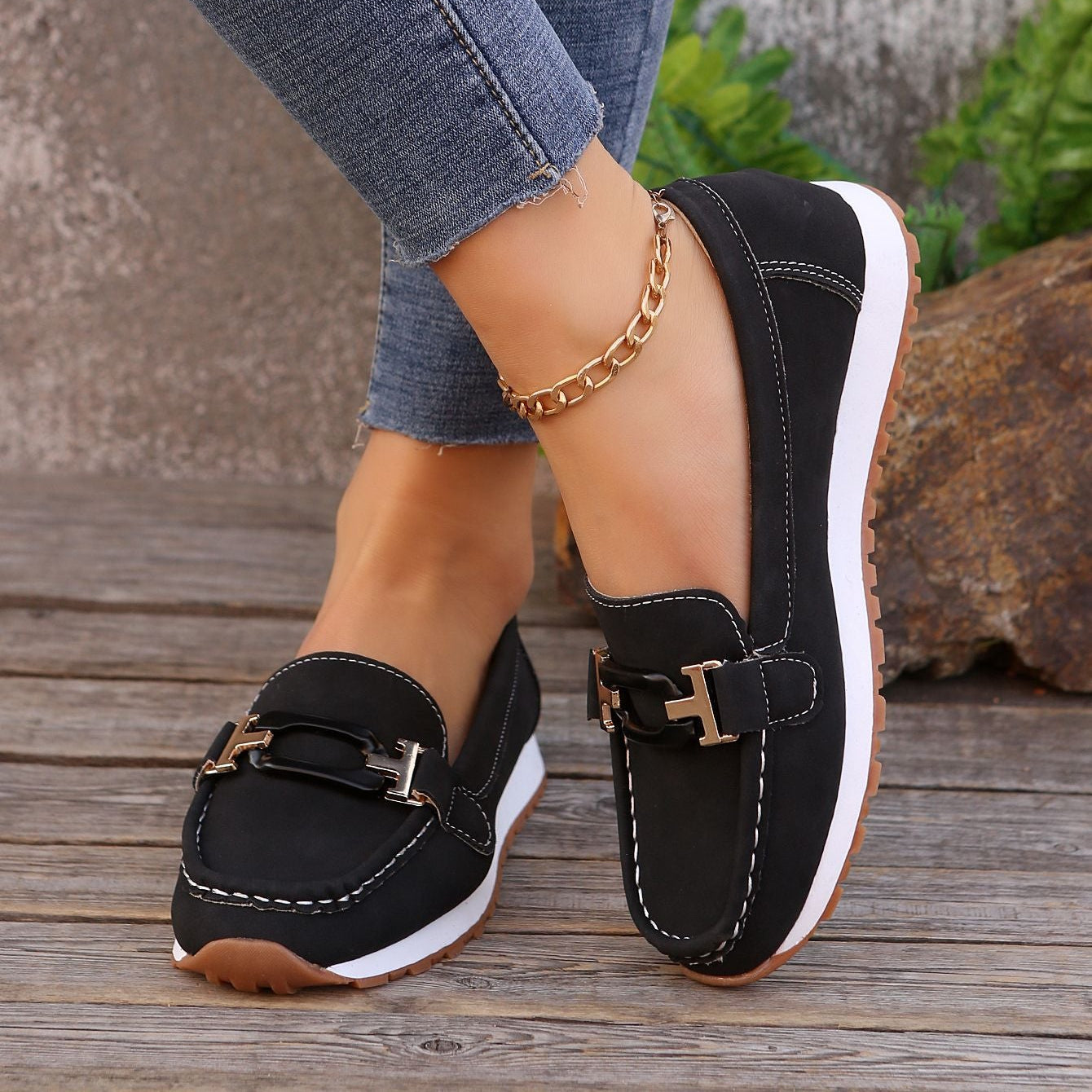 Women's Gold Buckle Suede Loafers – Comfortable Casual Platform Slip-On Shoes