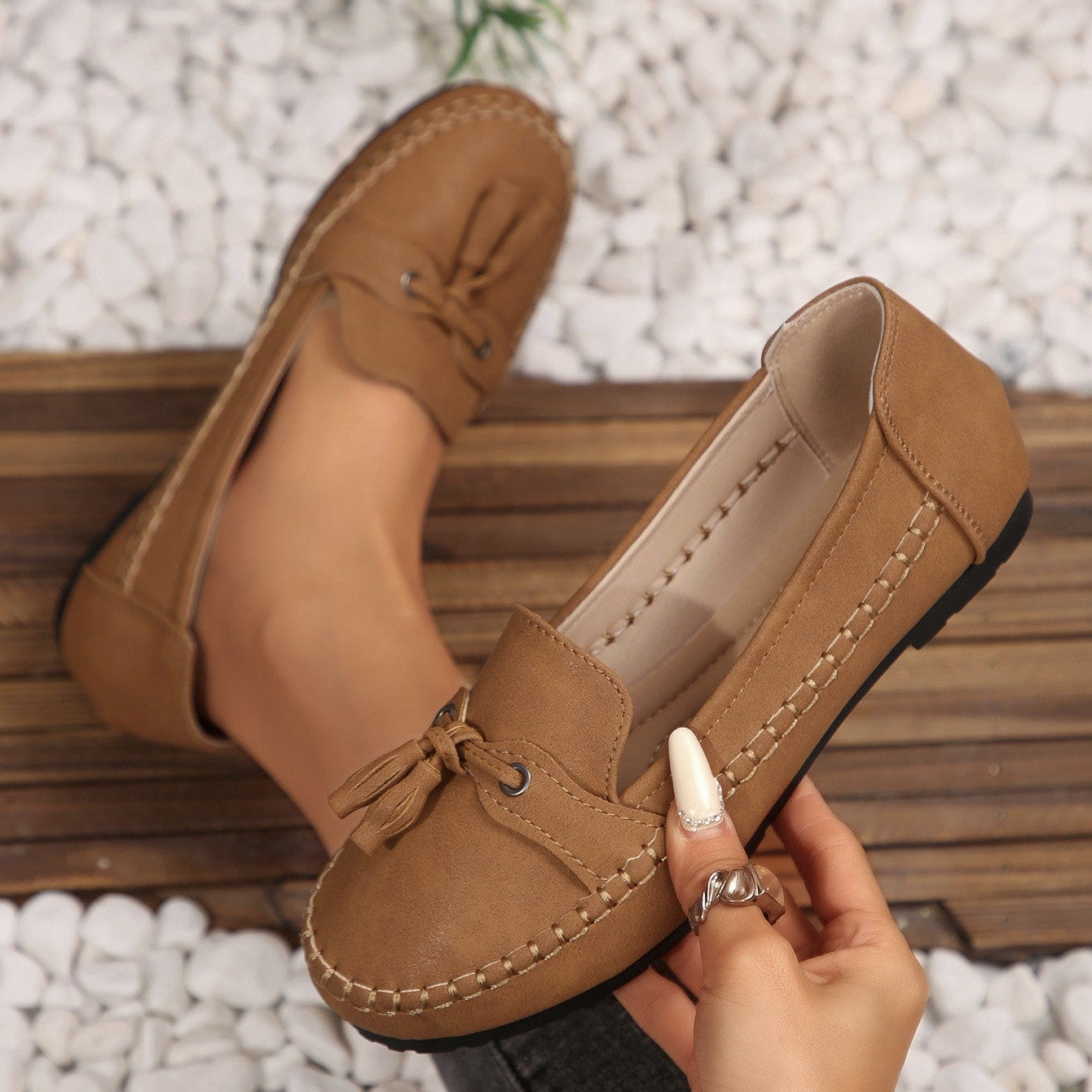 Casual Tassel Loafers for Women – Comfortable Suede Slip-On Flats