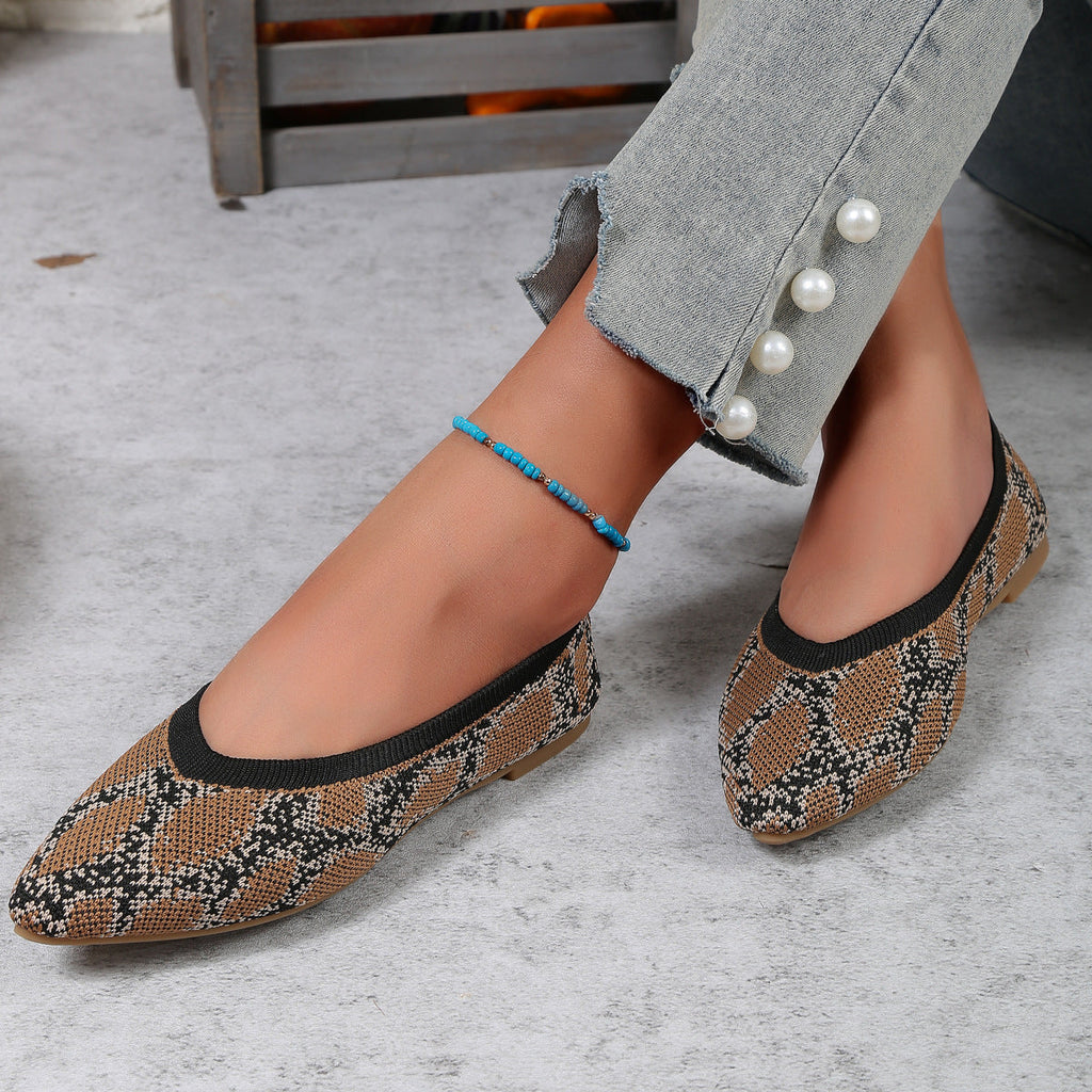 Leopard Print Knit Pointed Toe Flats – Comfortable Slip-On Loafers