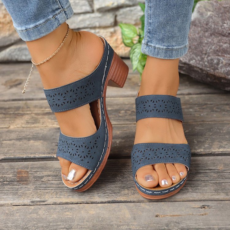 Women's Hollow Out Block Heel Sandals - Peep Toe Double Strap Mules with Chunky Heel