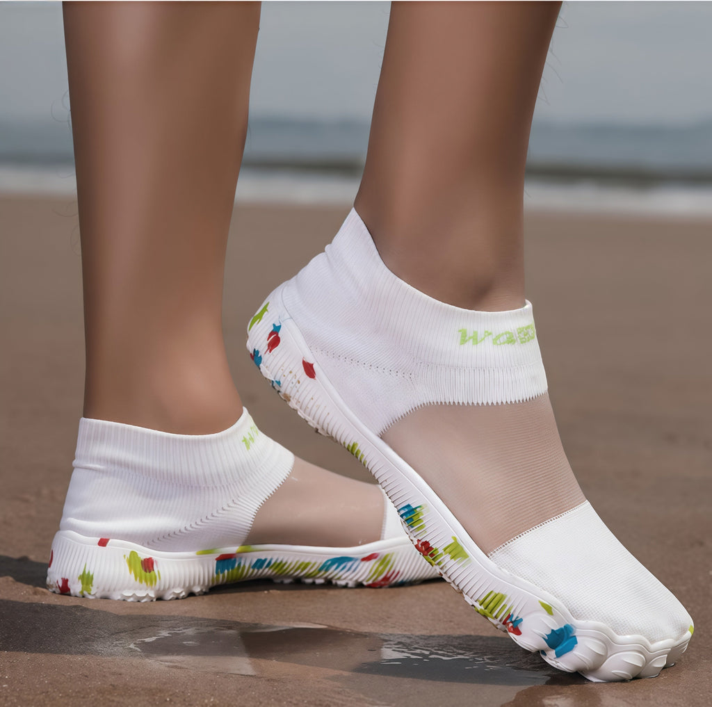 Women’s Breathable Mesh Water Shoes | Quick-Dry Non-Slip Aqua Socks for Beach, Yoga & Swimming