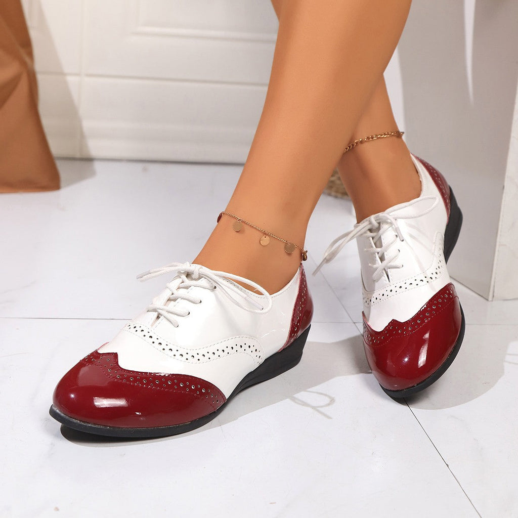 Women's Two-Tone Brogue Oxford Shoes – Classic Lace-Up Wingtip Low Wedge Loafers
