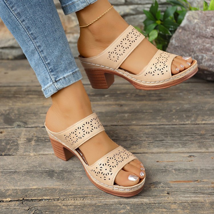 Women's Hollow Out Block Heel Sandals - Peep Toe Double Strap Mules with Chunky Heel