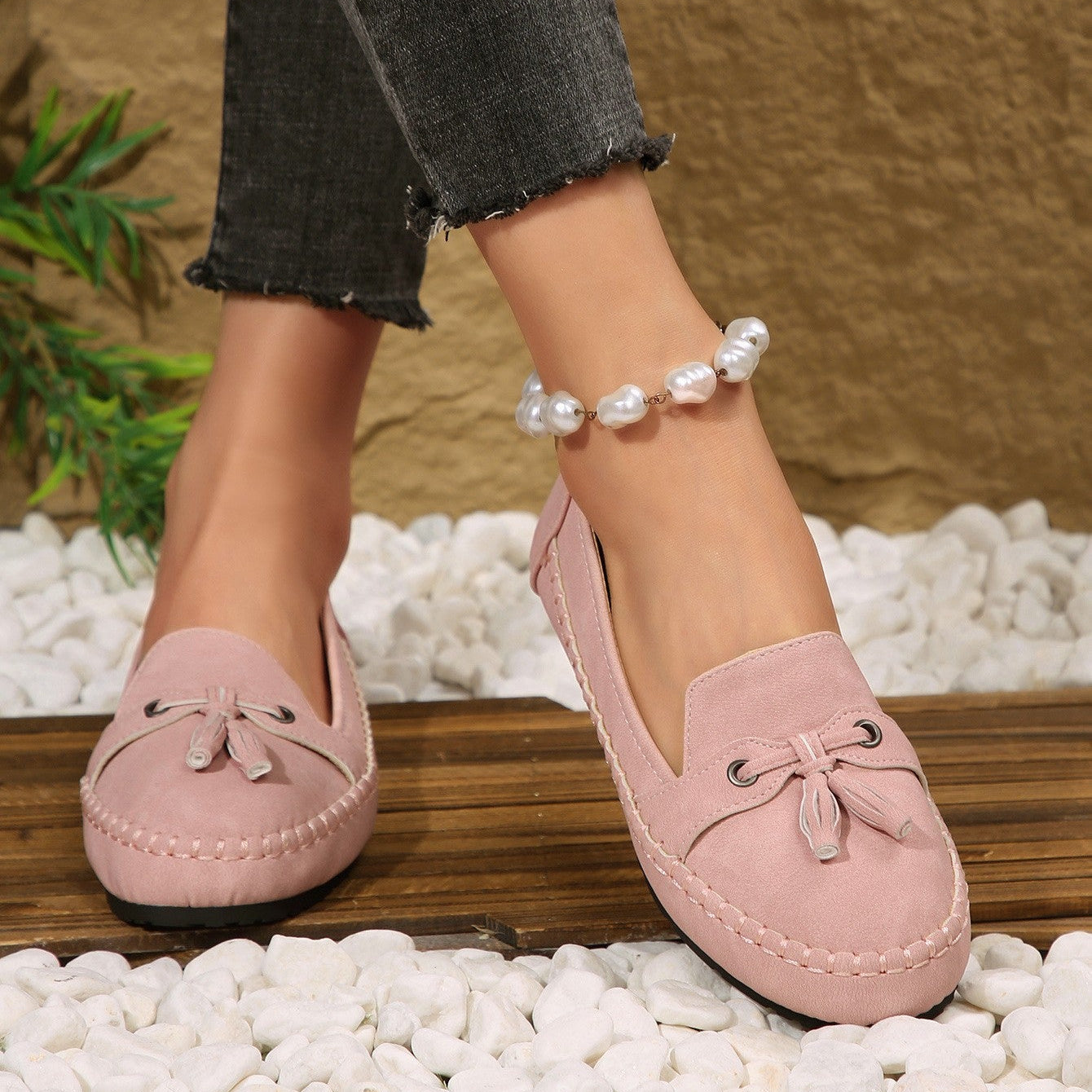 Casual Tassel Loafers for Women – Comfortable Suede Slip-On Flats