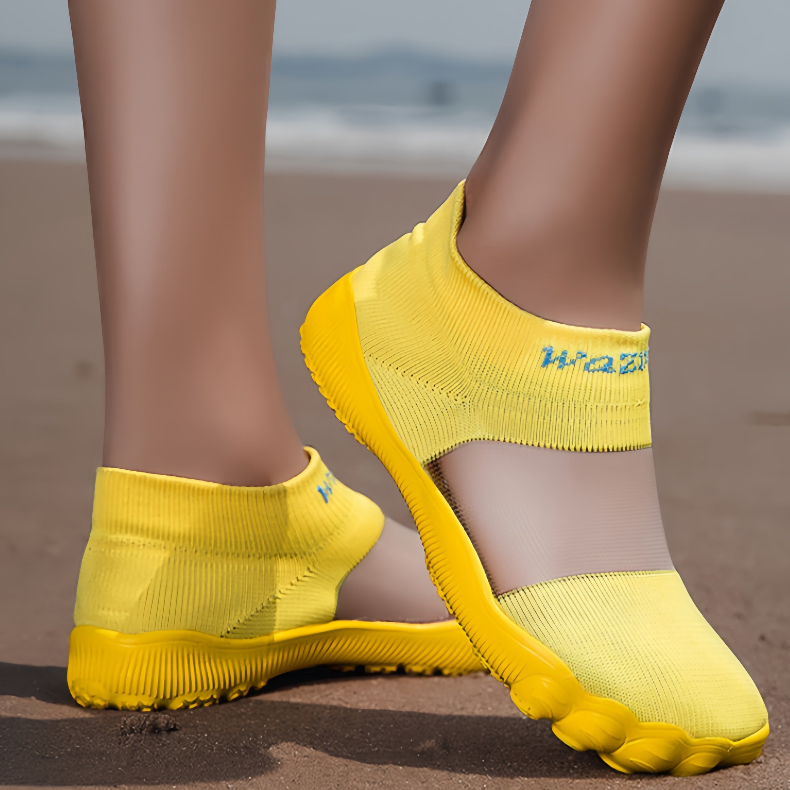 Women’s Breathable Mesh Water Shoes | Quick-Dry Non-Slip Aqua Socks for Beach, Yoga & Swimming