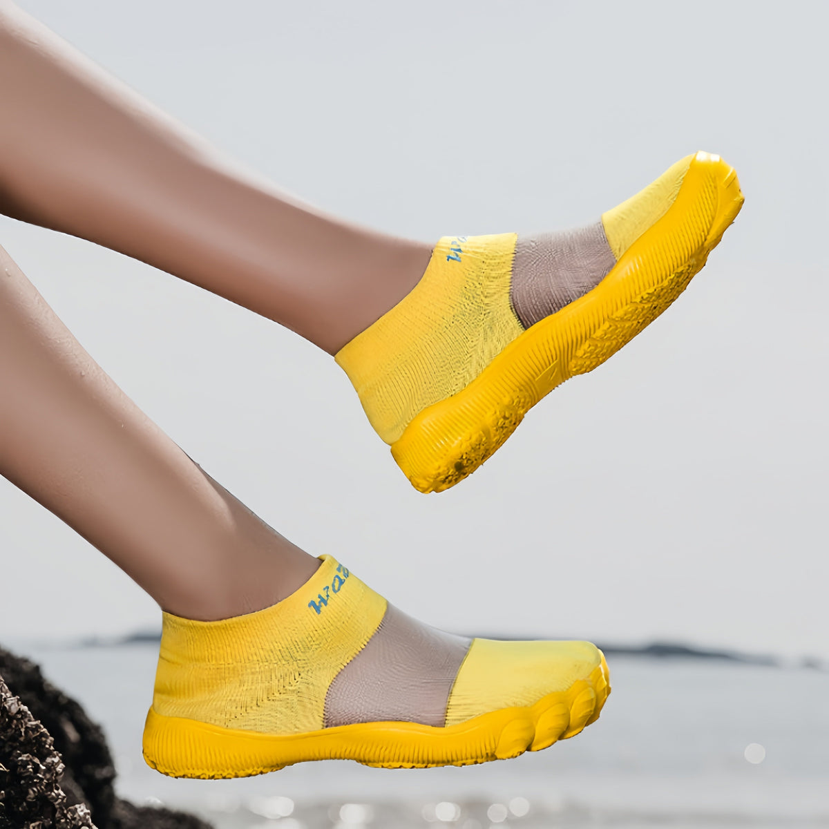 Women’s Breathable Mesh Water Shoes | Quick-Dry Non-Slip Aqua Socks for Beach, Yoga & Swimming