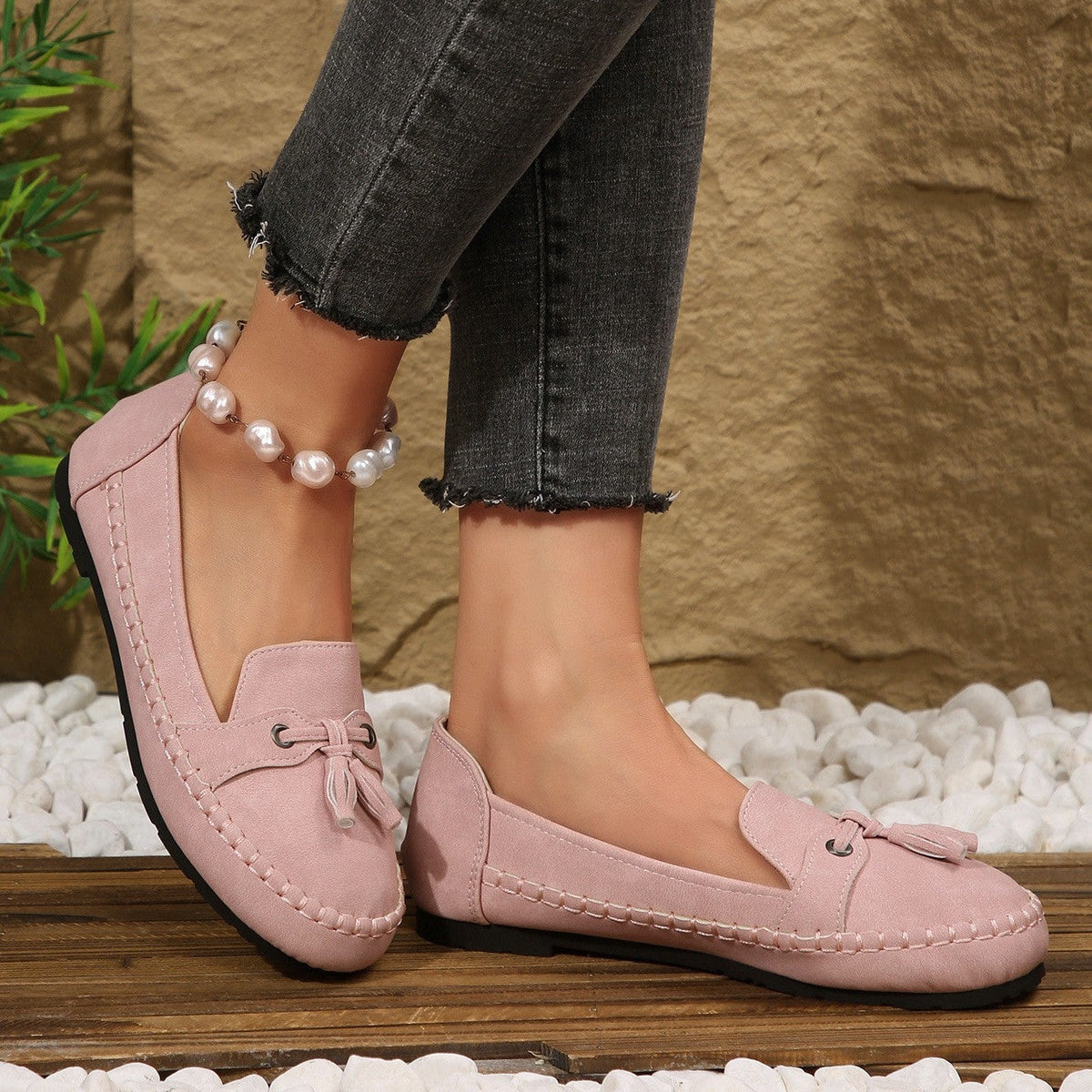 Casual Tassel Loafers for Women – Comfortable Suede Slip-On Flats
