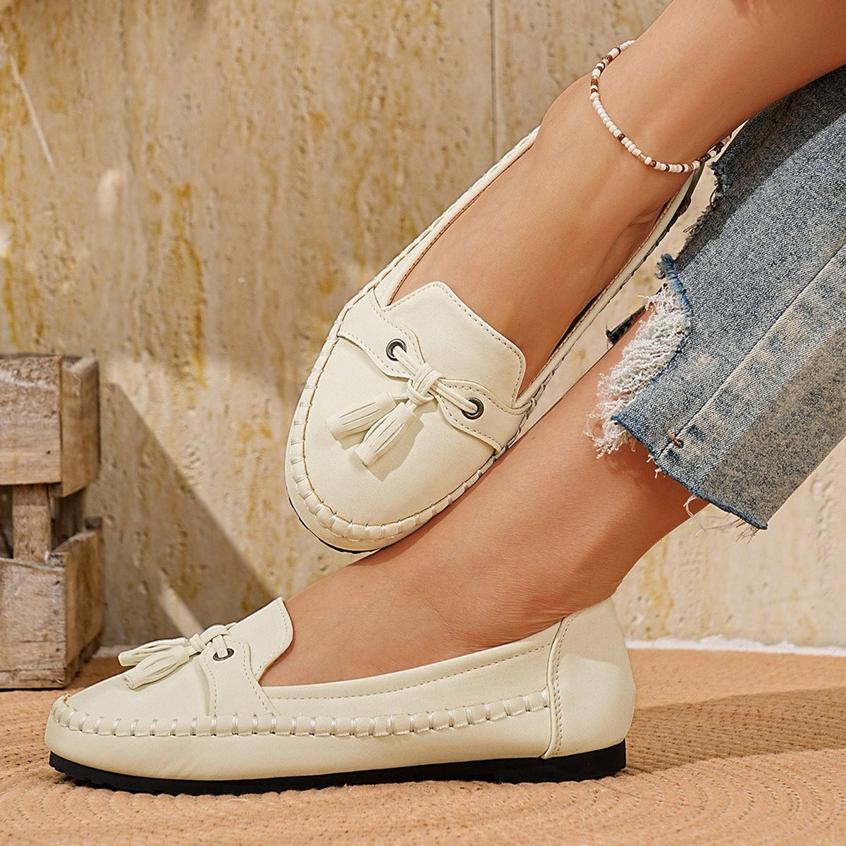 Casual Tassel Loafers for Women – Comfortable Suede Slip-On Flats