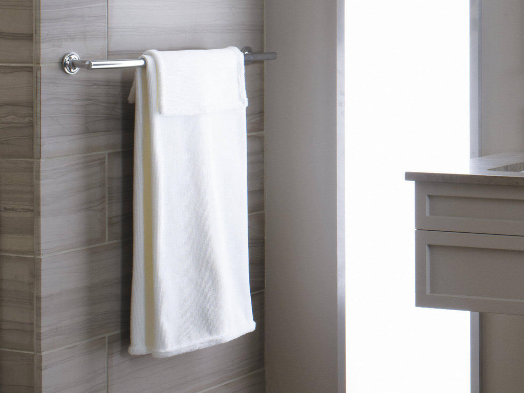 Vibrant Rose Gold Towel Bar U324185