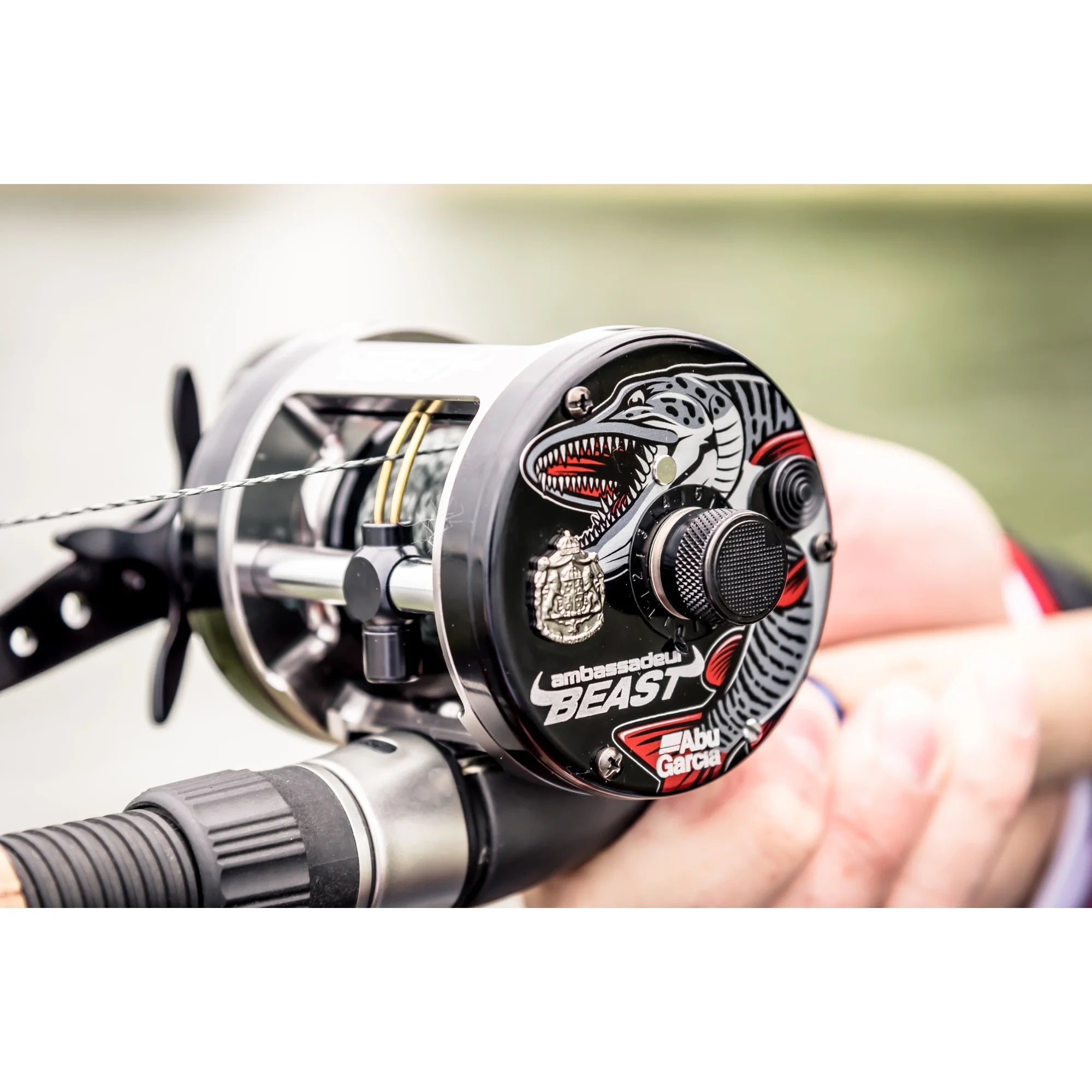 Beast Baitcast Round Reel E36780