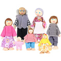 Wooden Dolls Playset Set of 7 People A3862