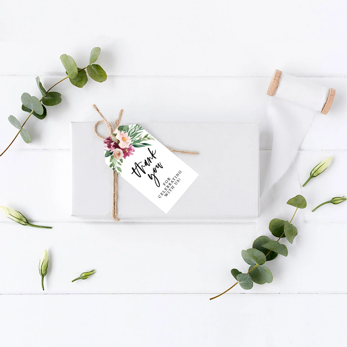 100-Pk Cardstock Gift Tags C8973