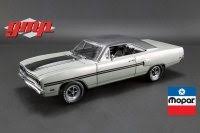 1/18 Scale Diecast Model Car X62119
